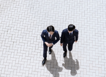 わたしたちと一緒に、お客さまの未来を考えるパートナーになりませんか。